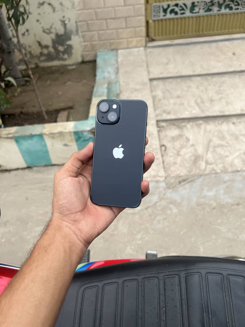 iPhone 14 0
