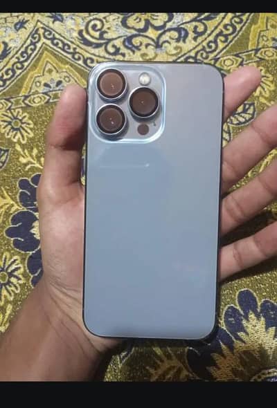 Apple iPhone 13 Pro