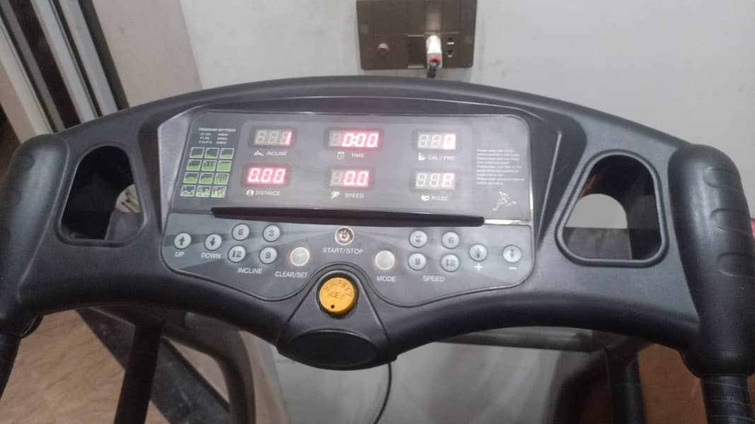 Full advanced treadmill 1