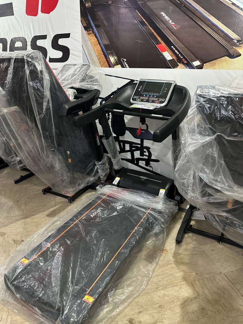 Treadmill / Running machine / jogging machine / Walking machine 1