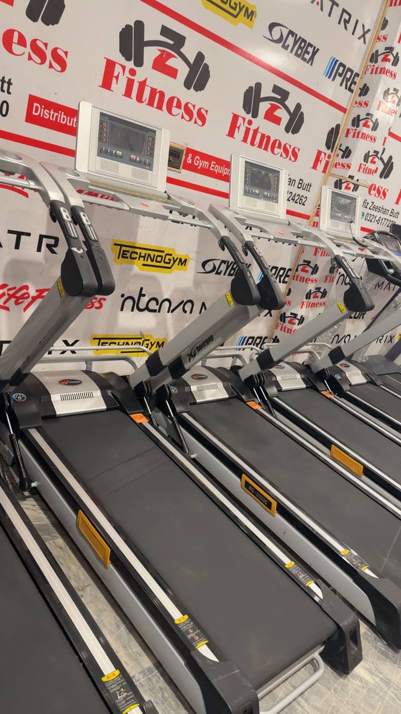 Treadmill / Running machine / jogging machine / Walking machine 11