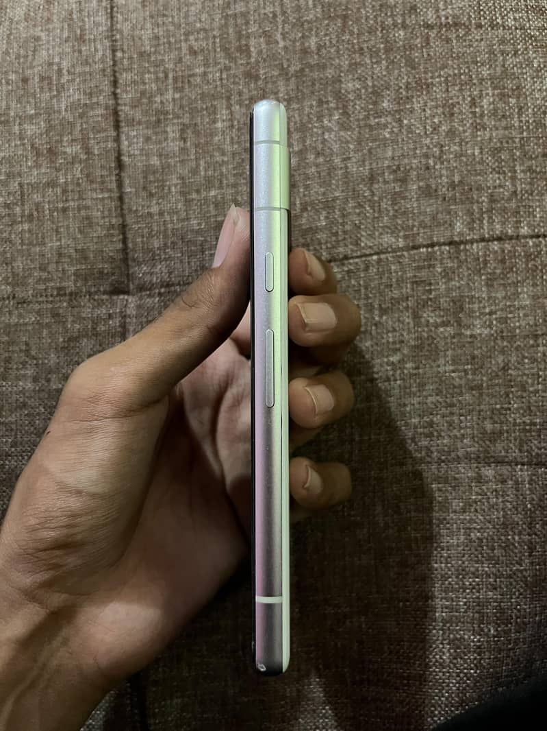 Google Pixel 7a 3
