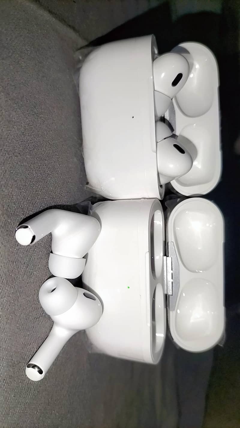 Airbuds 1