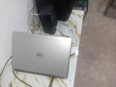 DeLL LAPTOP CORE i5 4th generation