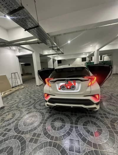 Toyota C-HR 2019