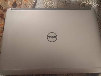 Dell latitude e6440 core I5 4th gen 1gb Radeon graphic card