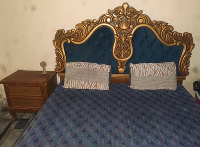 King size Double Bed 1 singar mez 2 side table Urgent for sale