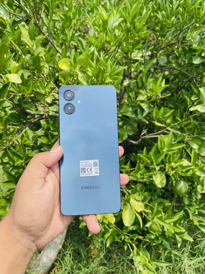 Samsung Mobile A06