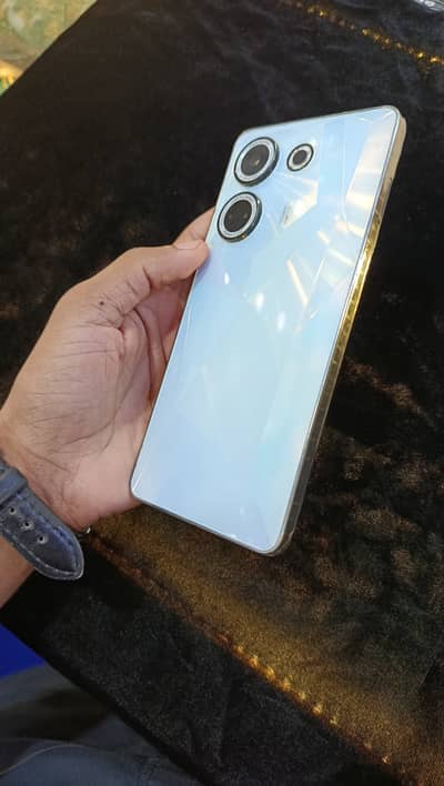 Tecno CAMON 20