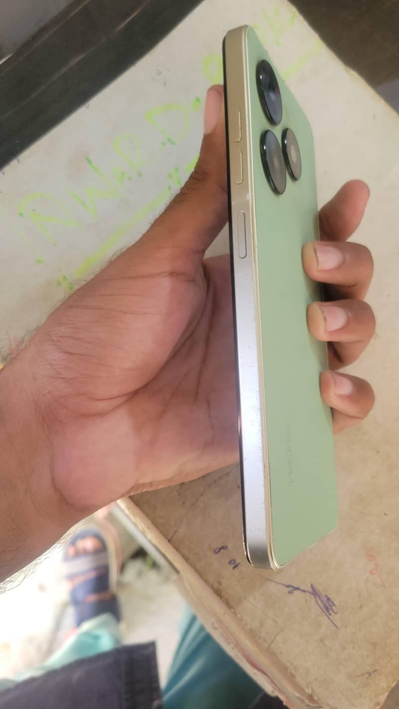 Tecno 5