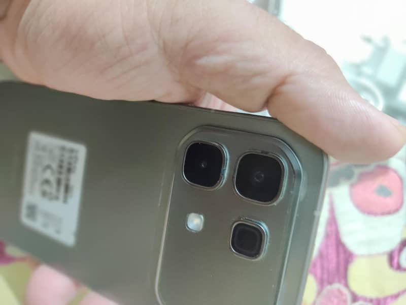 Infinix NOTE 60 1