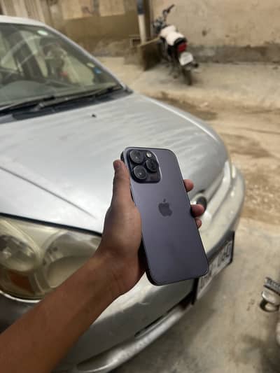 Apple iPhone 14 Pro with box non pta