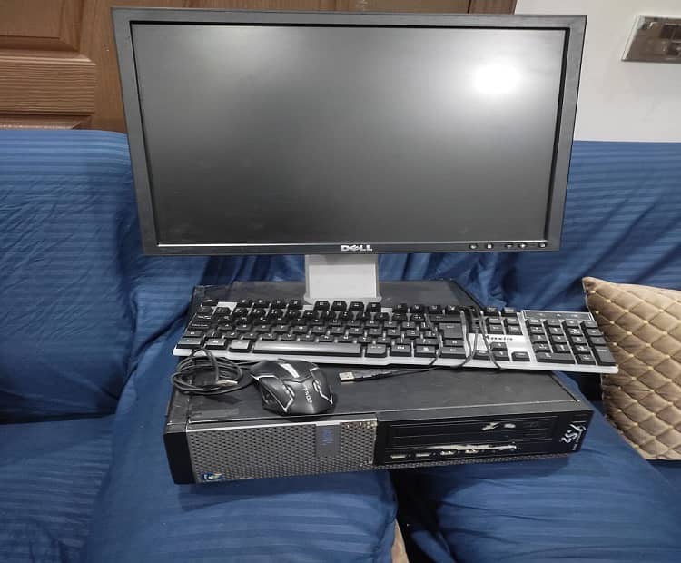 i5 3rd generation cpu+lcd complete system available 1