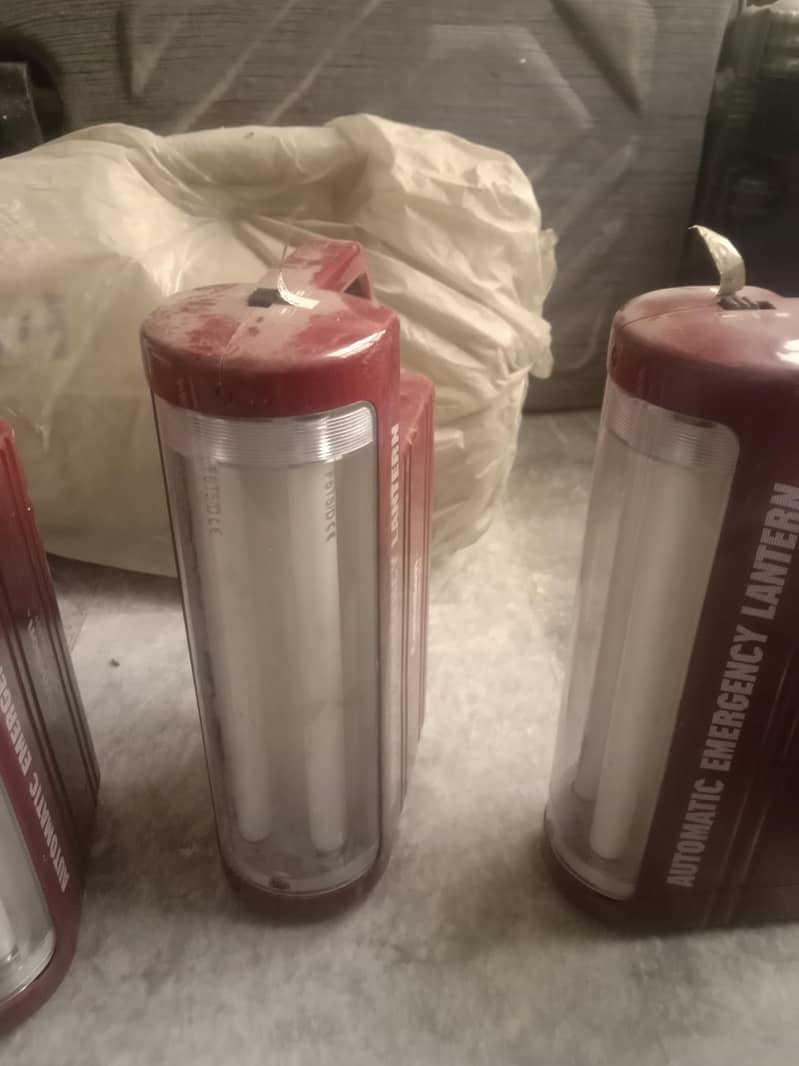 Emergency light 3