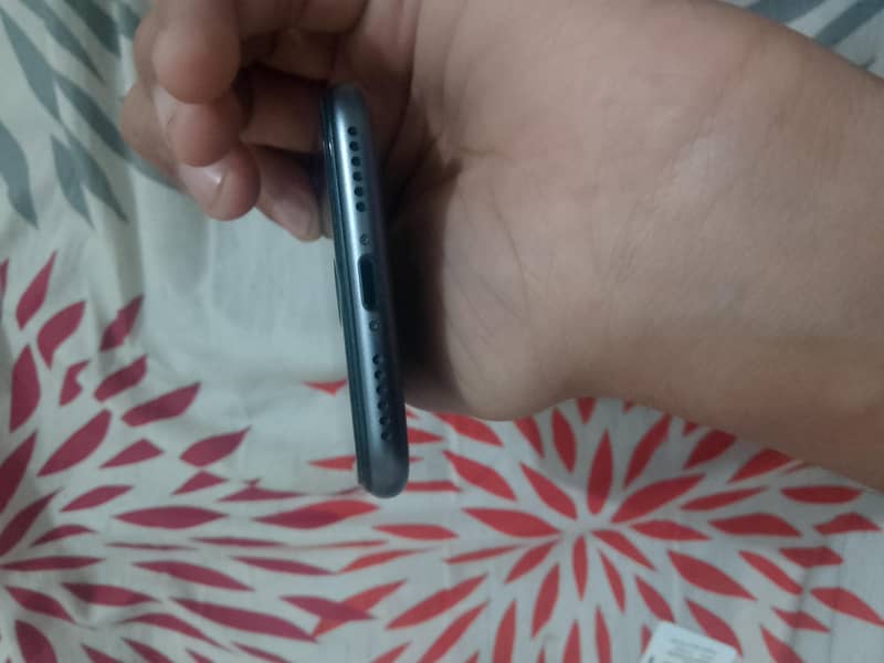 Apple iPhone SE 3