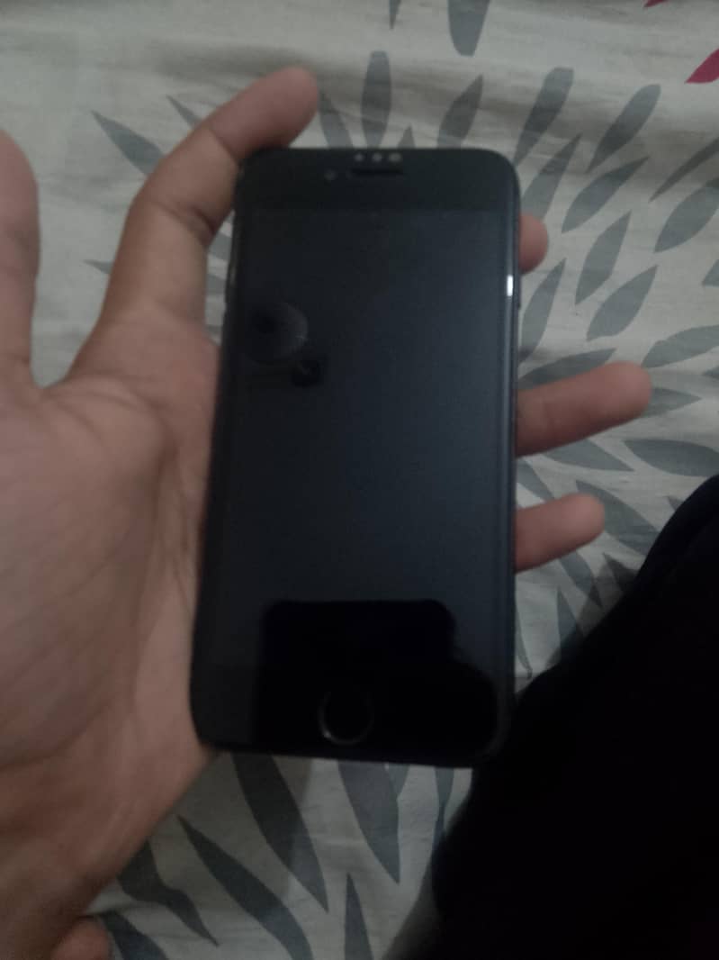 Apple iPhone SE 4