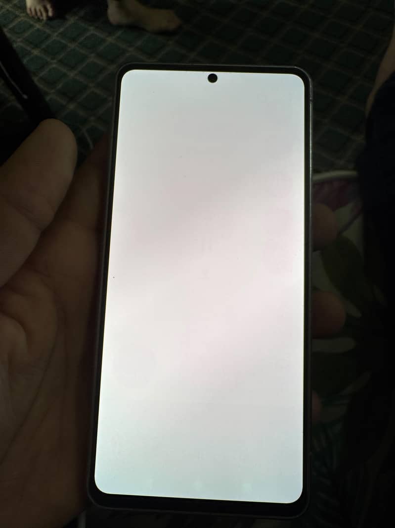 Sharp Aquos Sense7 5