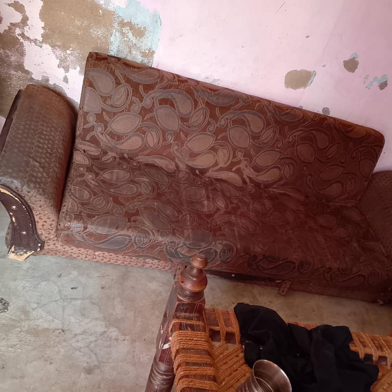 sofa 'comebed 1