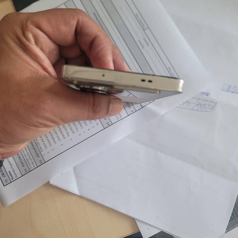 Infinix Note 40 4