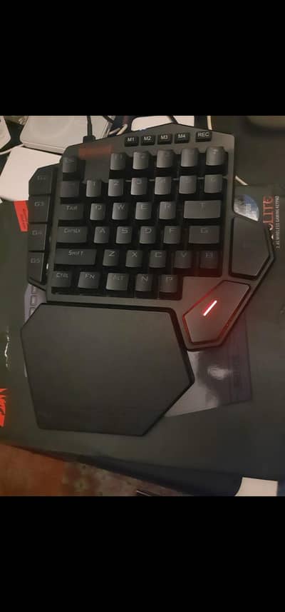 Redragon K585RGB-KS DITI Elite – Wireless Mechanical Gaming Keyboard