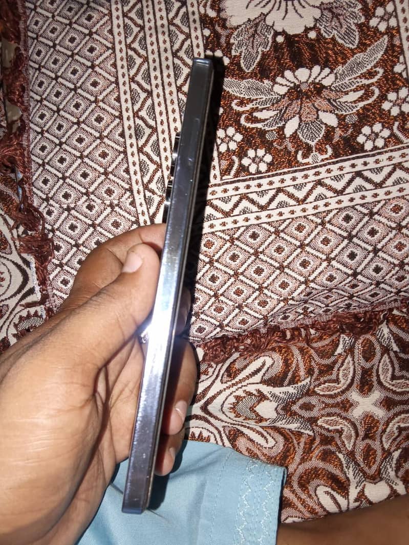 Tecno CAMON 20 3