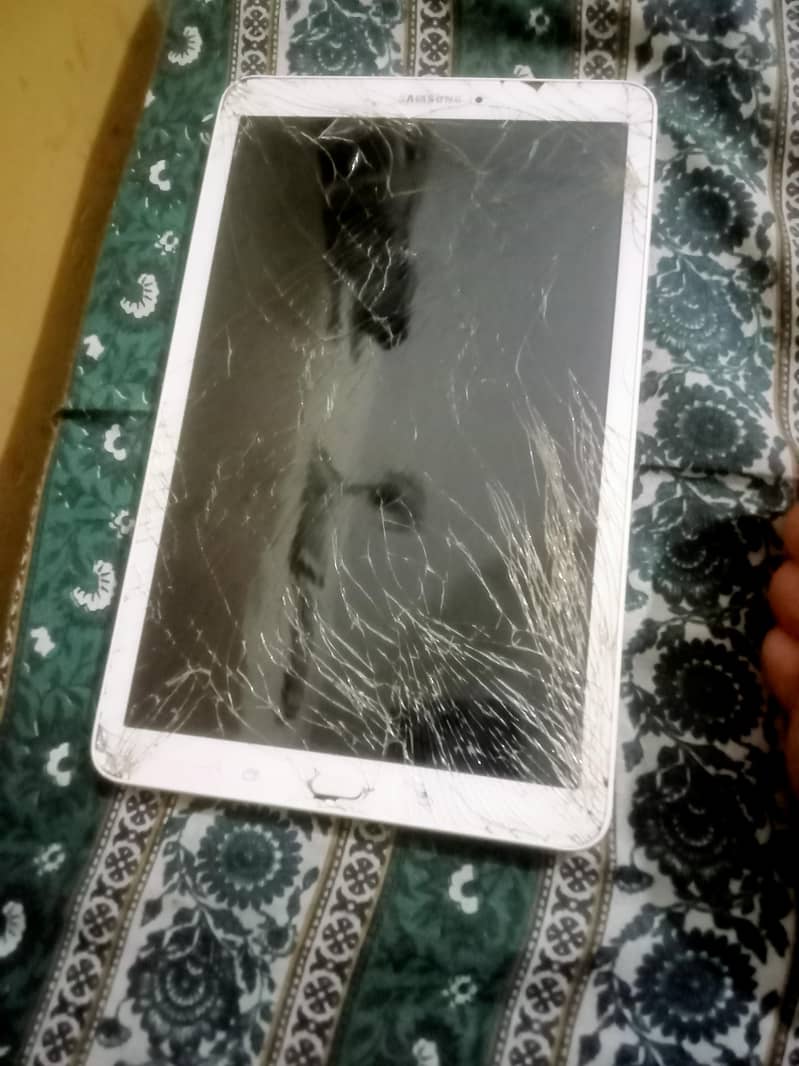 Samsung galaxy tab E 1