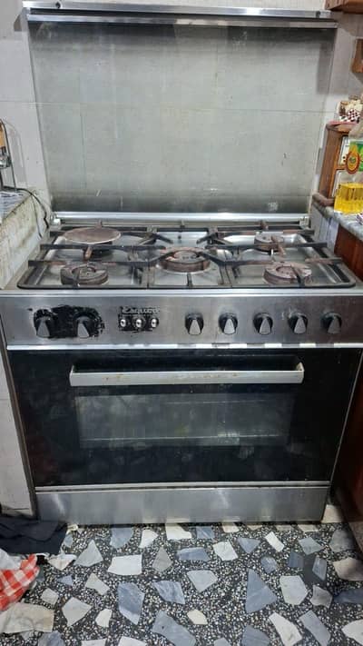 Cooking Range (gas) For Sale in Good Condition