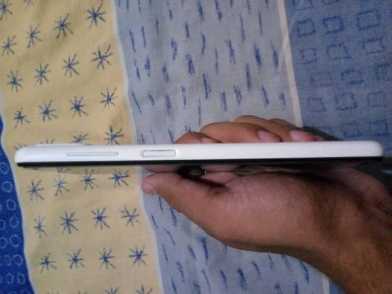 Samsung Mobile A12 1