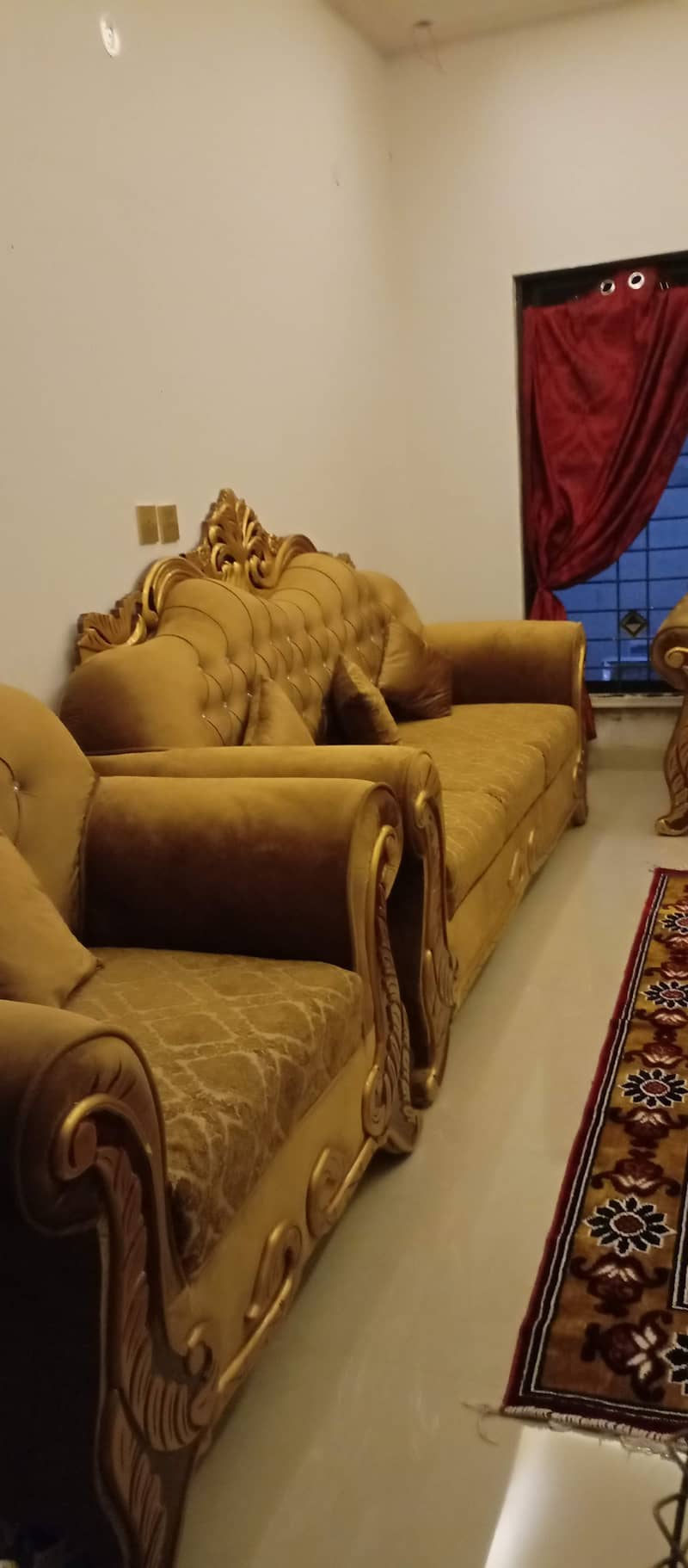 royal sofa set 0