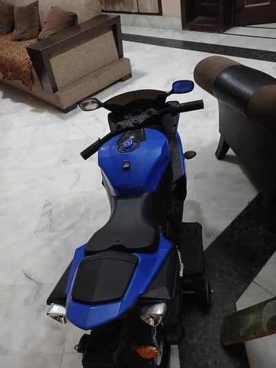 R1 Bike