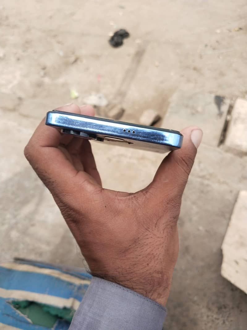 Tecno CAMON 20 1