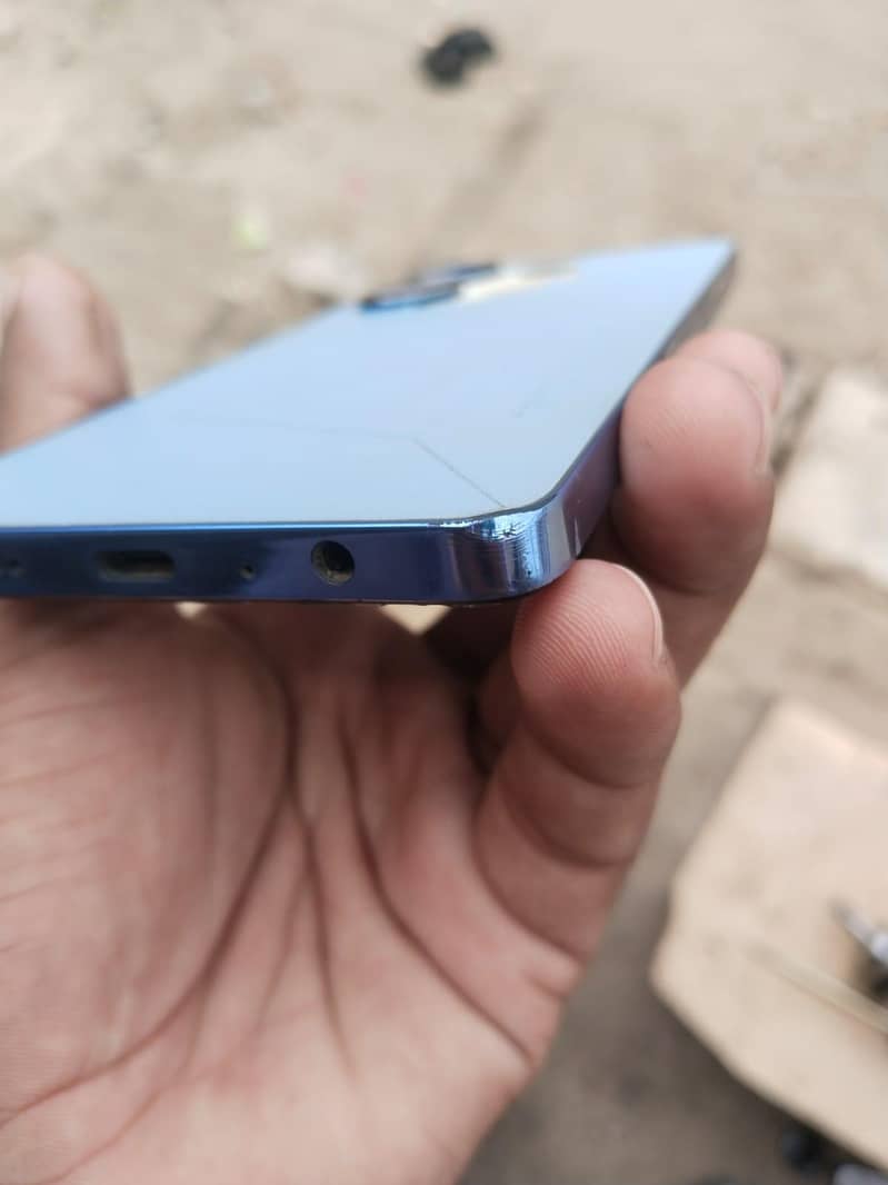 Tecno CAMON 20 2