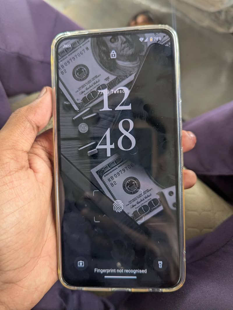 Sharp Aquos R7 0