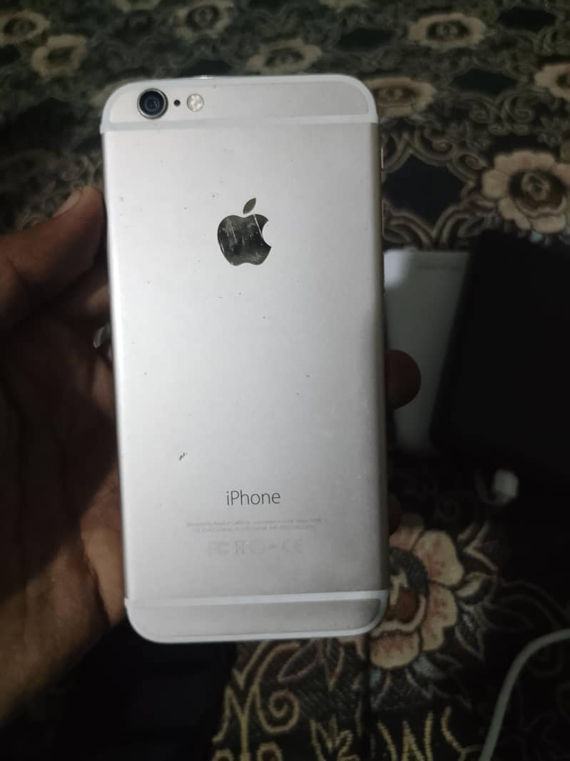 Apple iPhone 6 3
