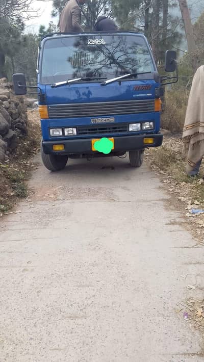 Mazda titan dempri