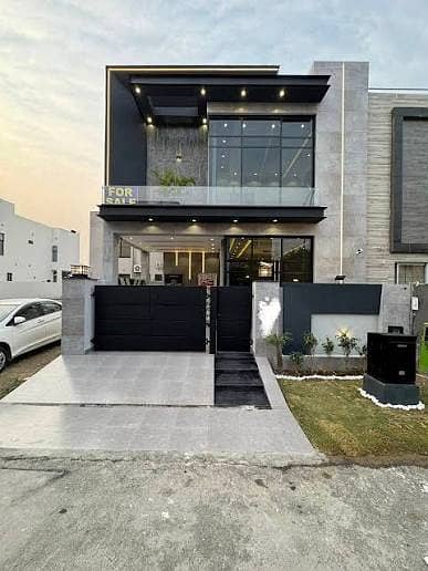 brand new house DHA defence 5 marla luxury house ideal for a family