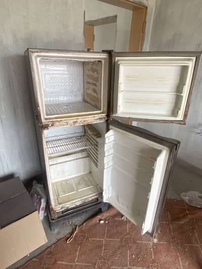 Fridge
