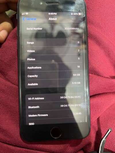Apple iPhone SE