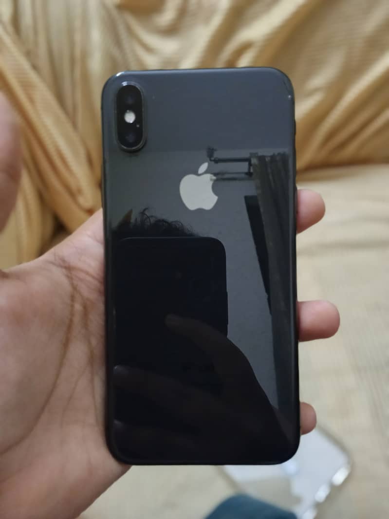 Apple iPhone X 15