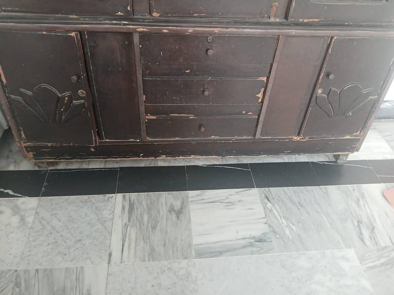 used showcase 2