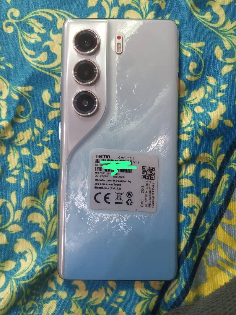 Tecno CAMON 40 Pro 3