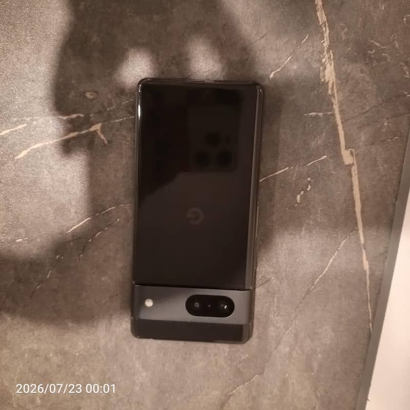 Google Pixel 7 4