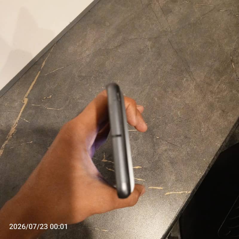 Google Pixel 7 5
