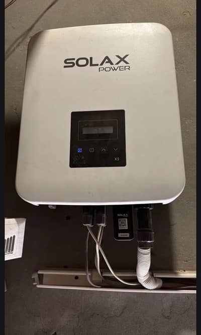 Solarmax 10 KW on grid in working condition
