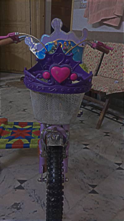 new condition cycle for sale for 7-14 years kids