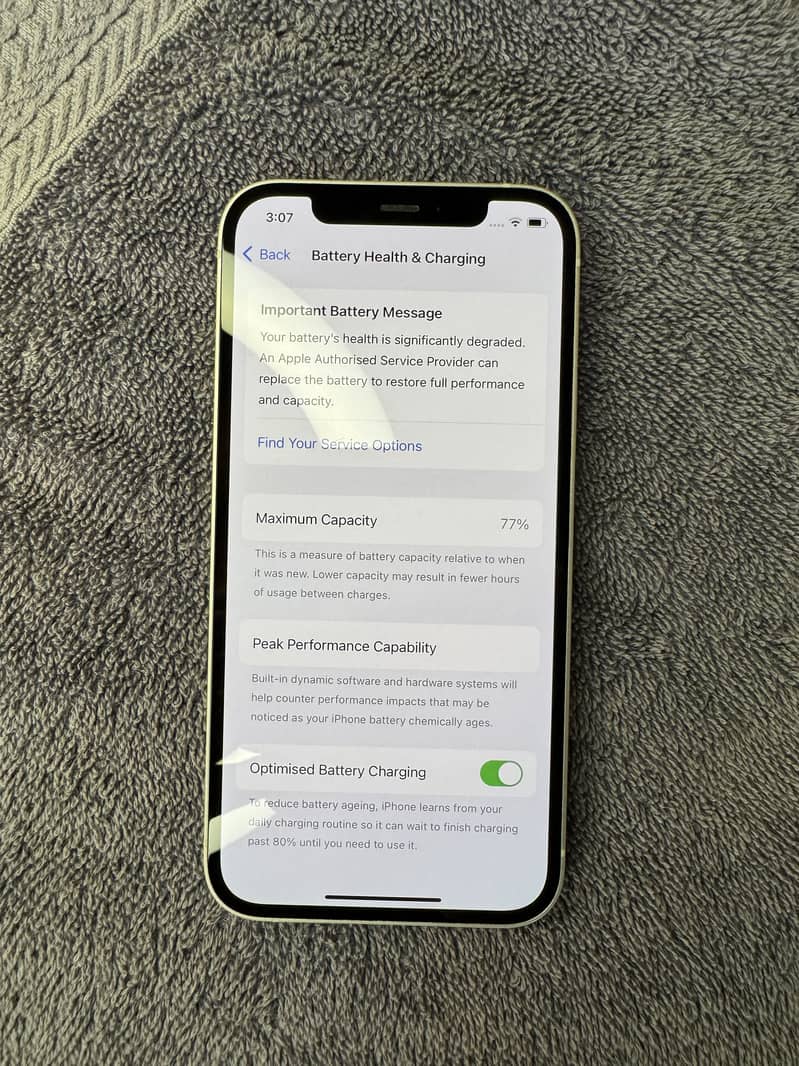 Apple iPhone 12 7