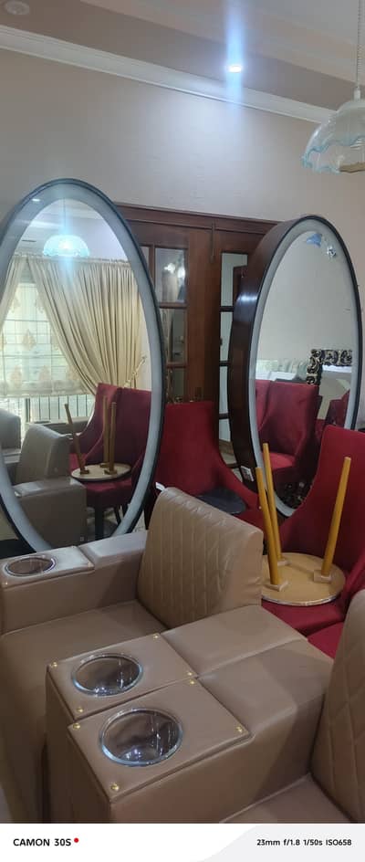 salon double sided mirror