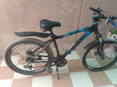 printed body and disc brake Piche 7 gear Hain Aage teen good condition