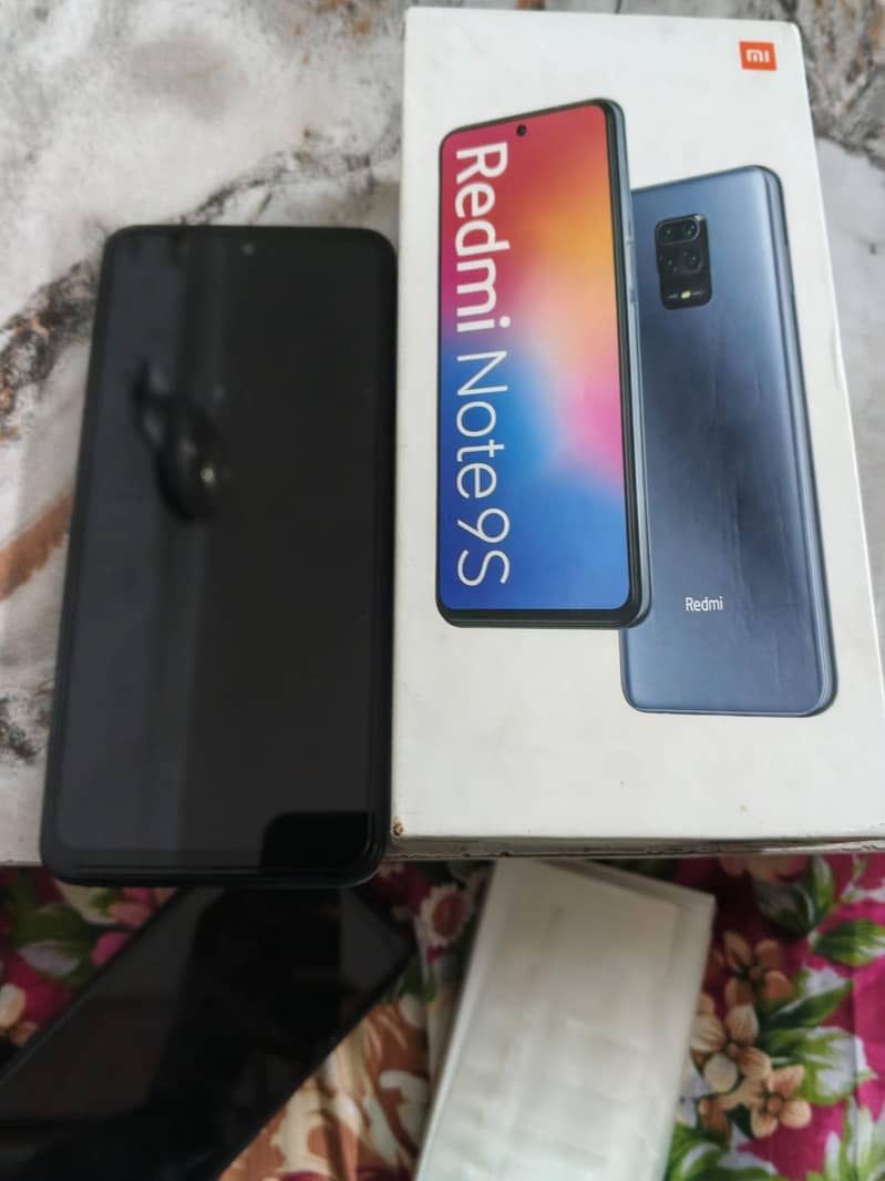 Xiaomi Redmi Note 9S 10