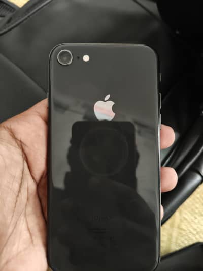 Apple iPhone 8